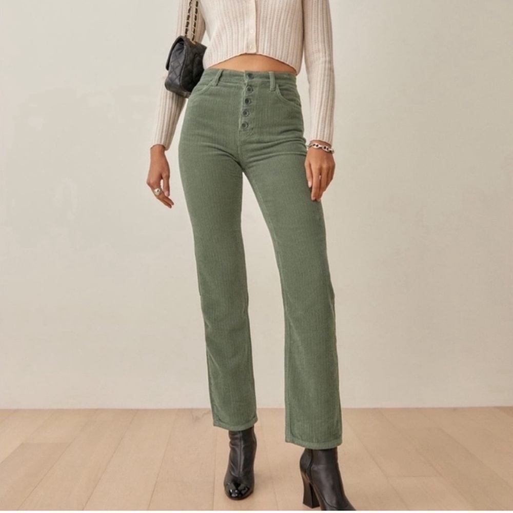 💚 Reformation Cynthia High Rise Straight Corduroy Pants💚